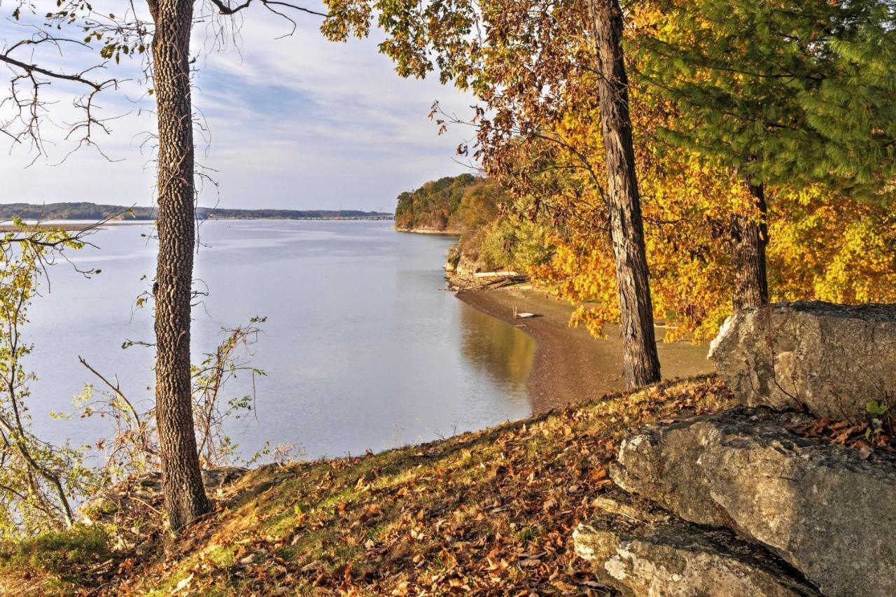 Captivating Cadiz Hideaway With Deck On Lake Barkley Esterno foto