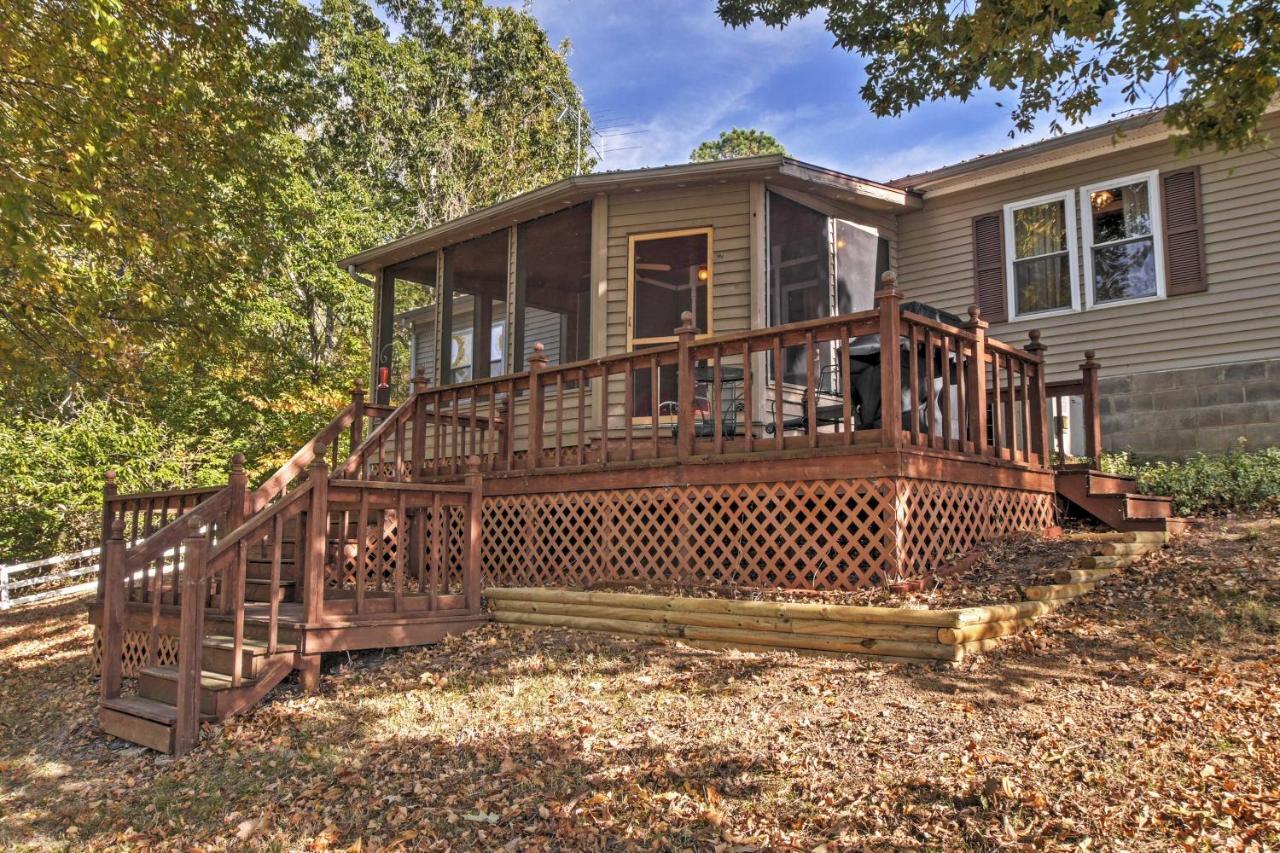 Captivating Cadiz Hideaway With Deck On Lake Barkley Esterno foto